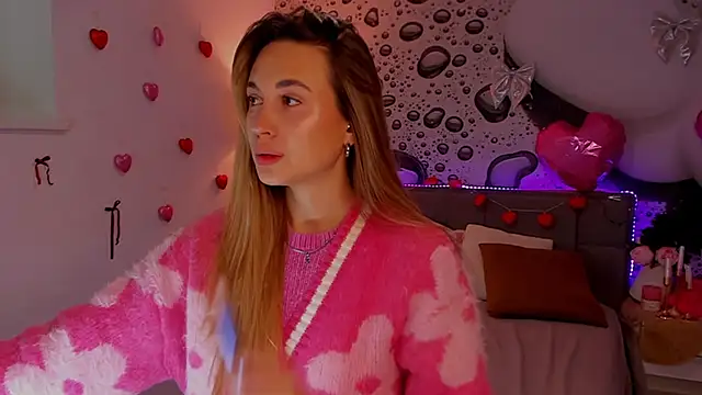 Snapshot of AlexaWilds chatting on February 2026 01:18:02 PM AlexaWilds online show from February 2026 01:18:02 PM