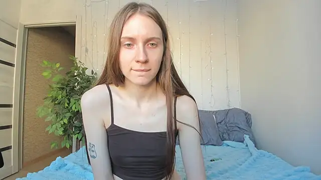 Kelly Gerzikaa online show from February 2026 10:03:02 AM