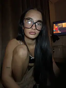 Snapshot of Spicy-Rosie20 chatting on December 2025 08:47:02 PM Spicy-Rosie20 online show from December 2025 08:47:02 PM