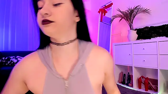 Mary Lori online show from June 2026 06:34:02 AM