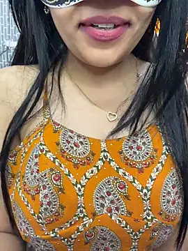 Snapshot of Riya-6969 chatting on April 2026 04:43:02 AM Riya-6969 online show from April 2026 04:43:02 AM