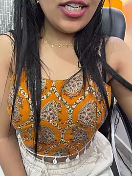 Snapshot of Riya-6969 chatting on May 2026 04:39:01 AM Riya-6969 online show from May 2026 04:39:01 AM