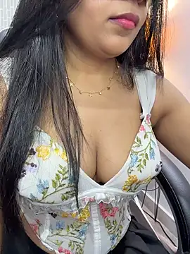 Snapshot of Riya-6969 chatting on May 2026 02:22:01 PM Riya-6969 online show from May 2026 02:22:01 PM