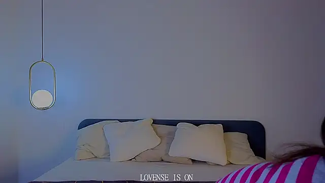 BritniBers online show from November 2025 01:26:01 AM