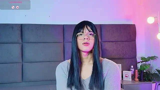 Slenna Moon online show from January 2026 02:59:01 AM