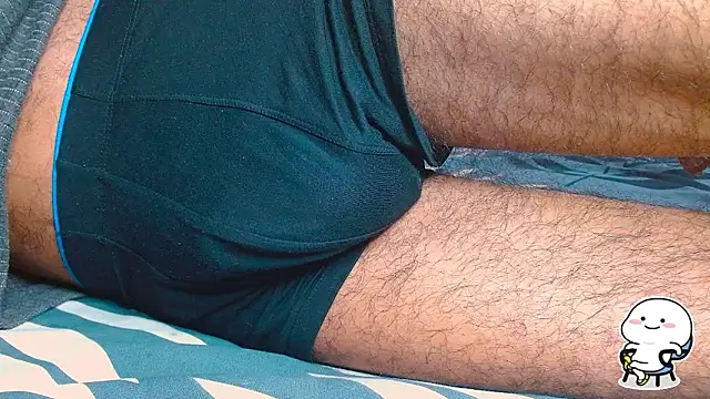 Snapshot of funndudd chatting on February 2026 04:33:01 PM funndudd online show from February 2026 04:33:01 PM