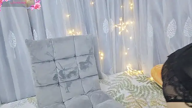 Jade-0906 online show from September 2025 03:10:01 AM