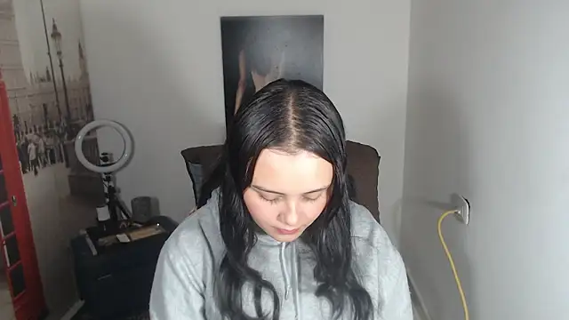 crazy daniela online show from October 2025 09:10:02 PM