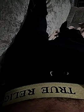 Snapshot of Naughty-Jordyns-Dick chatting on October 2025 01:30:02 AM Naughty-Jordyns-Dick online show from October 2025 01:30:02 AM