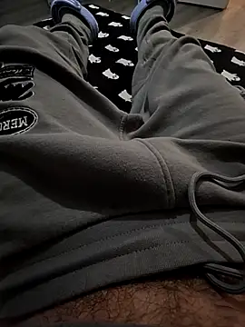 Snapshot of Naughty-Jordyns-Dick chatting on November 2025 01:26:01 AM Naughty-Jordyns-Dick online show from November 2025 01:26:01 AM