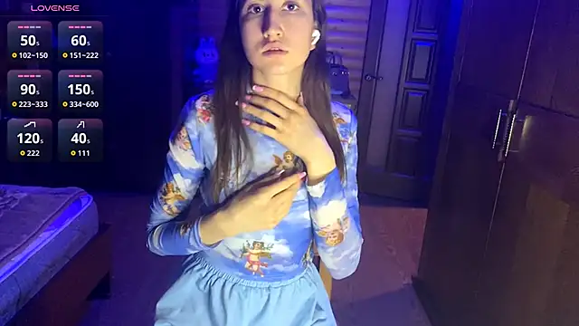 Shyselly online show from October 2025 05:46:01 PM