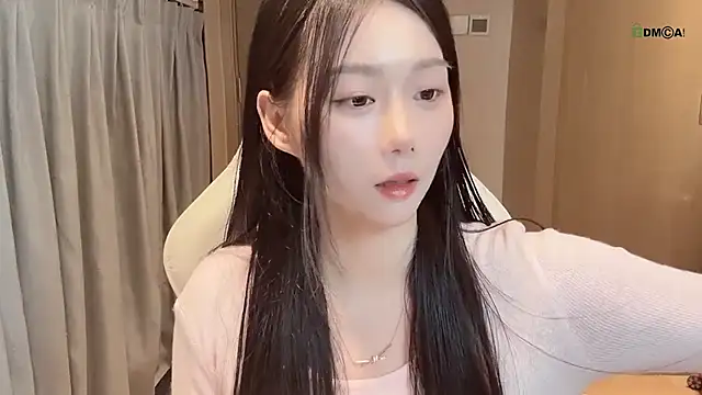 Makinghappymyself  online show from October 2025 12:53:02 PM