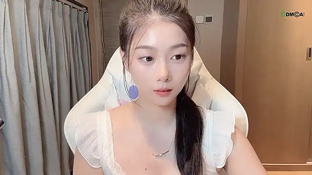 Makinghappymyself  online show from November 2025 12:38:02 AM