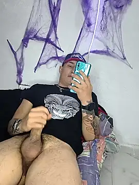 Snapshot of Samms777exotic chatting on October 2025 08:36:02 AM Samms777exotic online show from October 2025 08:36:02 AM