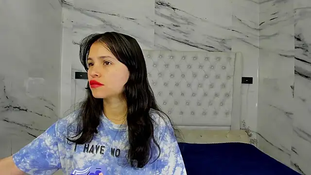 Ari and Storm online show from September 2025 02:32:01 PM