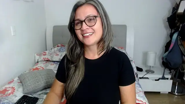 sophie lopez1 online show from February 2026 01:33:01 AM