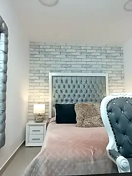 AmiraMorgan online show from September 2025 03:11:02 AM