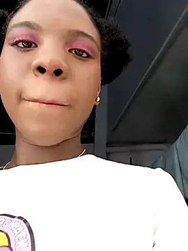 AmiraMorgan online show from October 2025 02:56:01 AM