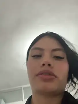 fendi E online show from September 2025 04:01:01 AM