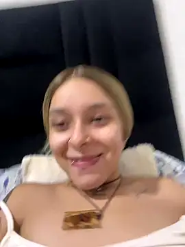 SkyThompson online show from December 2025 12:06:01 AM