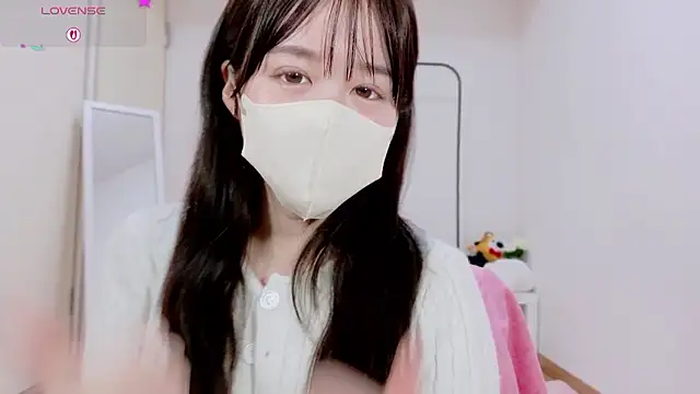 Snapshot of Anne_Anne_chan chatting on November 2025 11:27:02 AM Anne Anne chan online show from November 2025 11:27:02 AM