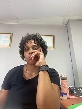 Snapshot of 031bubbles chatting on March 2026 12:09:01 PM 031bubbles online show from March 2026 12:09:01 PM