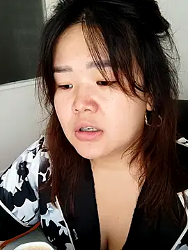 Snapshot of Innogin chatting on October 2025 05:08:01 AM Innogin online show from October 2025 05:08:01 AM