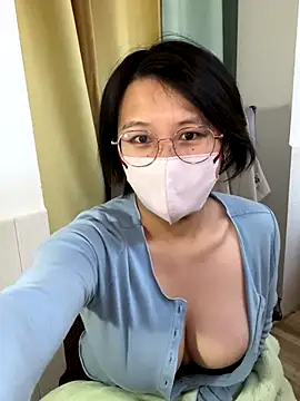 Snapshot of pumpkin_91 chatting on November 2025 01:05:02 AM pumpkin 91 online show from November 2025 01:05:02 AM