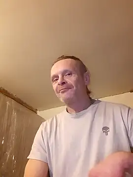 Snapshot of Kuba_Gd chatting on December 2024 11:27:02 PM Kuba Gd online show from December 2024 11:27:02 PM