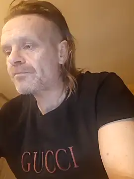 Snapshot of Kuba_Gd chatting on December 2024 04:08:02 PM Kuba Gd online show from December 2024 04:08:02 PM