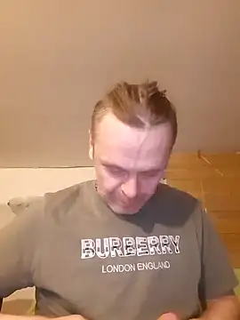 Snapshot of Kuba_Gd chatting on January 2025 10:52:02 PM Kuba Gd online show from January 2025 10:52:02 PM