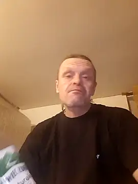 Snapshot of Kuba_Gd chatting on February 2025 07:42:01 PM Kuba Gd online show from February 2025 07:42:01 PM