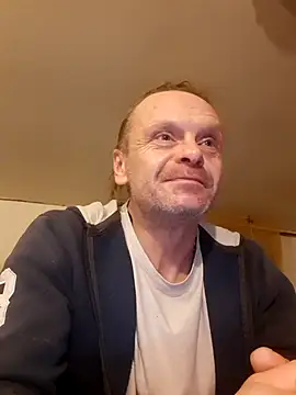 Snapshot of Kuba_Gd chatting on February 2025 02:45:02 AM Kuba Gd online show from February 2025 02:45:02 AM