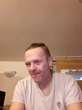 Snapshot of Kuba_Gd chatting on February 2025 08:49:01 AM Kuba Gd online show from February 2025 08:49:01 AM