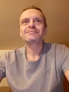 Snapshot of Kuba_Gd chatting on February 2025 08:29:02 PM Kuba Gd online show from February 2025 08:29:02 PM
