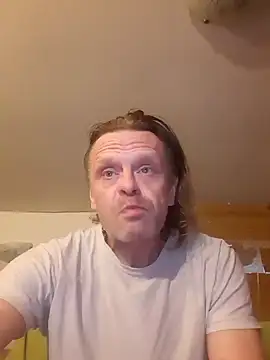 Snapshot of Kuba_Gd chatting on February 2025 06:16:02 AM Kuba Gd online show from February 2025 06:16:02 AM