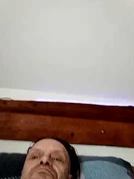 Snapshot of Kuba_Gd chatting on April 2026 08:28:02 AM Kuba Gd online show from April 2026 08:28:02 AM