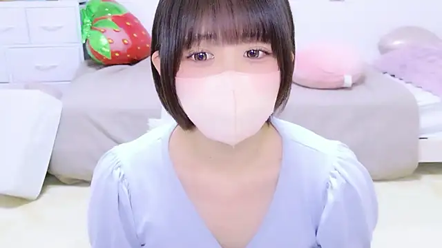 Hinata Sun online show from May 2026 12:54:02 PM