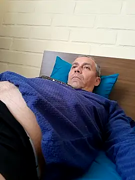 Snapshot of DjArroyo_01 chatting on September 2025 06:44:02 PM DjArroyo 01 online show from September 2025 06:44:02 PM