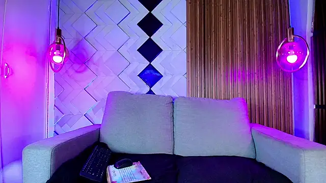 Susyhot  online show from September 2025 11:15:02 AM