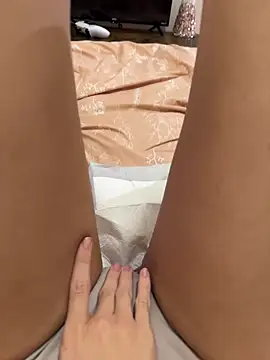 littiekitty online show from December 2025 04:26:01 PM