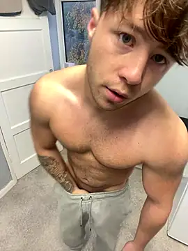 Snapshot of harleybarker chatting on November 2025 07:28:01 AM harleybarker online show from November 2025 07:28:01 AM