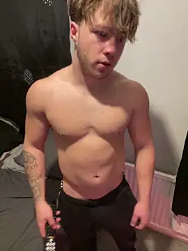 Snapshot of harleybarker chatting on November 2025 09:58:01 PM harleybarker online show from November 2025 09:58:01 PM