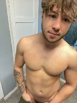 Snapshot of harleybarker chatting on November 2025 04:00:01 PM harleybarker online show from November 2025 04:00:01 PM