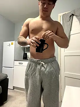 Snapshot of harleybarker chatting on January 2026 07:55:01 AM harleybarker online show from January 2026 07:55:01 AM