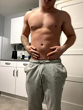 Snapshot of harleybarker chatting on January 2026 08:32:01 PM harleybarker online show from January 2026 08:32:01 PM