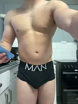 Snapshot of harleybarker chatting on January 2026 08:07:02 AM harleybarker online show from January 2026 08:07:02 AM