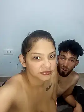 LunaAndOrion online show from November 2025 04:03:01 AM