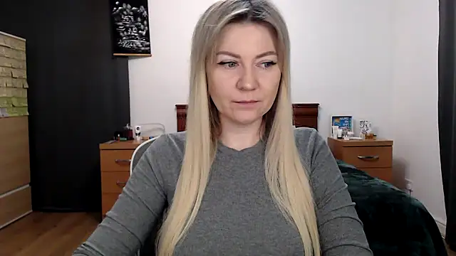 ParadiseAlina online show from January 2026 04:33:02 PM