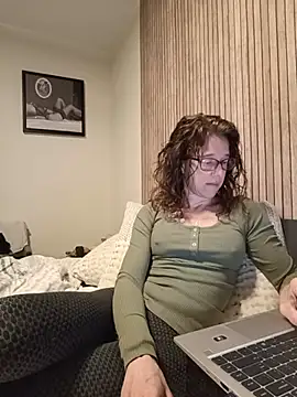 JezebelDutch online show from May 2026 06:41:02 AM